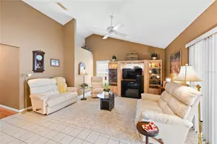 638 White River Dr, Orlando, FL 32828 - Photo 10