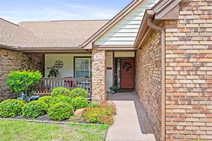 638 White River Dr, Orlando, FL 32828 - Photo 2