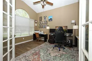 877 Kensington Gardens Ct, Oviedo, FL 32765 - Photo 4