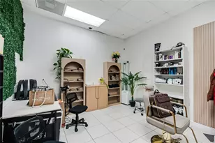 1359 E Osceola Pkwy, Kissimmee, FL 34744 - Photo 18