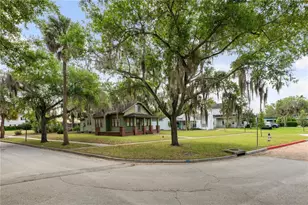 230 Killarney Dr, Winter Park, FL 32789 - Photo 2