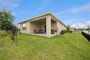 2698 Rowan St, Tavares, FL 32778 - Photo 20