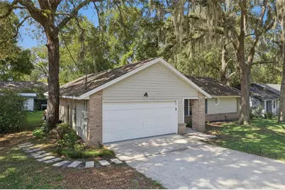1320 4th Street, Orange City, FL 32763 - Photo 4