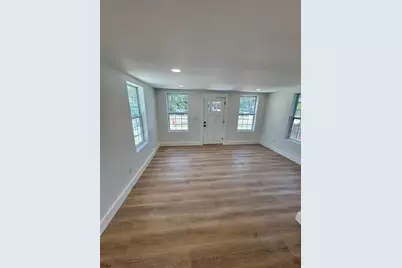 309 E Woodward Avenue, Eustis, FL 32726 - Photo 2