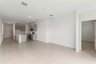 9116 Wildlight Trl, Wildwood, FL 34785 - Photo 6