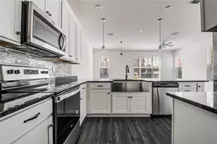 9586 Poplar Ridge Ave, Orlando, FL 32832 - Photo 2