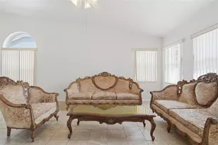 2431 Rolling Broak Dr, Orlando, FL 32837 - Photo 16