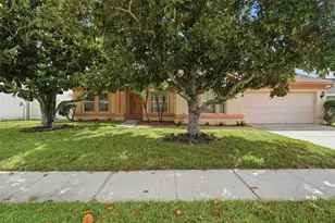 2431 Rolling Broak Dr, Orlando, FL 32837 - Photo 2