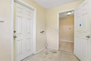 1806 Dodge Circle, Melbourne, FL 32935 - Photo 32