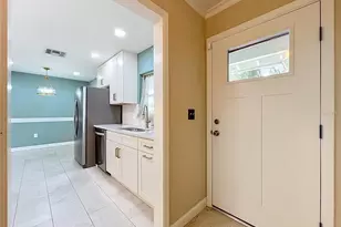 1534 Leeway Ave, Orlando, FL 32810 - Photo 4