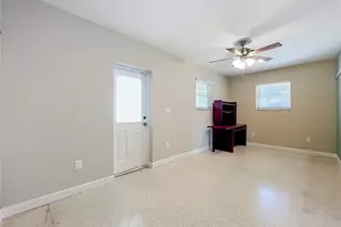 1534 Leeway Ave, Orlando, FL 32810 - Photo 22