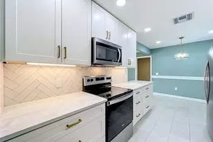 1534 Leeway Ave, Orlando, FL 32810 - Photo 8