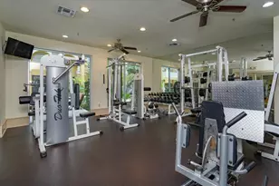 860 N Orange Ave, Orlando, FL 32801 - Photo 22