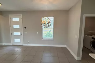 105 Zinnia Ln W, Kissimmee, FL 34759 - Photo 2