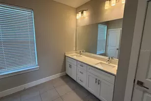 105 Zinnia Ln W, Kissimmee, FL 34759 - Photo 14