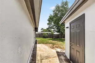 923 Henderson St, Deltona, FL 32725 - Photo 32