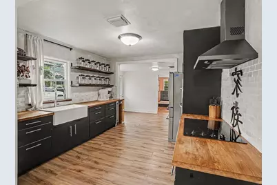 1801 S Fern Creek Avenue, Orlando, FL 32806 - Photo 12