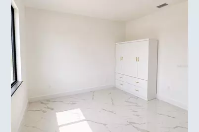 1107 NW 9th Avenue, Cape Coral, FL 33993 - Photo 12