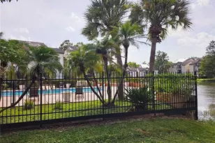 1916 Lake Atriums Cir, Orlando, FL 32839 - Photo 12