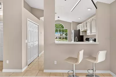2674 Newbolt Drive, Orlando, FL 32817 - Photo 4