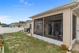 8483 Pinetop Ridge Ln, Brooksville, FL 34613 - Photo 20