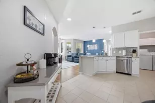 301 Terrace Ridge Cir, Davenport, FL 33896 - Photo 4