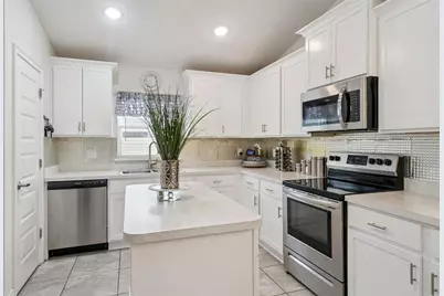 1106 Citrus Landings Boulevard, Davenport, FL 33837 - Photo 10