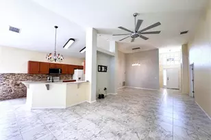 140 Moss Ln, Davenport, FL 33837 - Photo 6