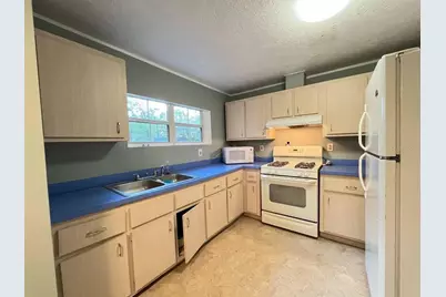 2432 SW 1st St, Ocala, FL 34475 - Photo 10
