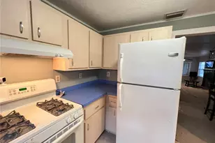 2432 SW 1st St, Ocala, FL 34475 - Photo 32