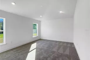7584 Bent Tree Loop, Saint Cloud, FL 34771 - Photo 6