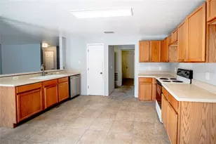 381 Augustine Ct, Oviedo, FL 32765 - Photo 12
