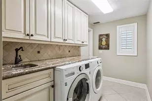 1056 New Castle Ln, Oviedo, FL 32765 - Photo 40