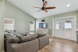 1006 Aviles Ct, Oviedo, FL 32765 - Photo 10