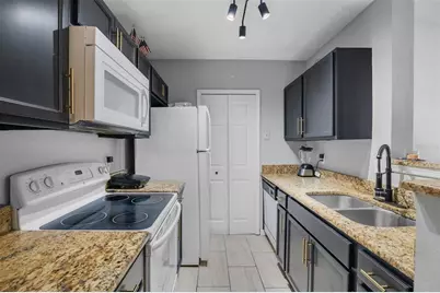 4360 S Kirkman Road #408, Orlando, FL 32811 - Photo 6