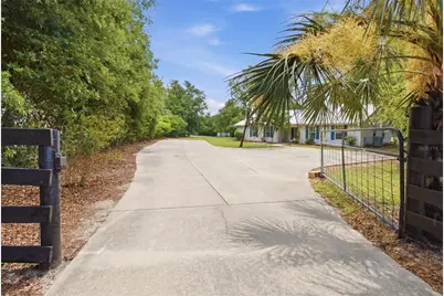 16723 SE 173rd Terrace Road, Weirsdale, FL 32195 - Photo 36