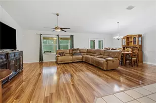 16723 SE 173rd Terrace Rd, Weirsdale, FL 32195 - Photo 4