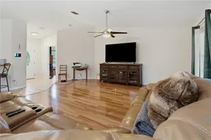 16723 SE 173rd Terrace Rd, Weirsdale, FL 32195 - Photo 6