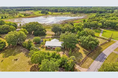 16723 SE 173rd Terrace Road, Weirsdale, FL 32195 - Photo 38
