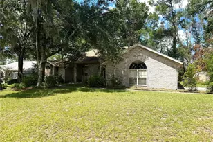 571 NW Zack Dr, Lake City, FL 32055 - Photo 2