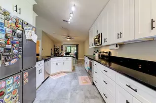 527 Dominish Estates Dr, Apopka, FL 32712 - Photo 10