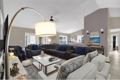 1736 Florence Vista Boulevard, Orlando, FL 32818 - Photo 4