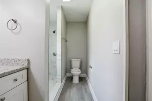 917 Kensington Dr, Orlando, FL 32808 - Photo 32
