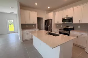 1831 Bright Sky Dr, Kissimmee, FL 34744 - Photo 8