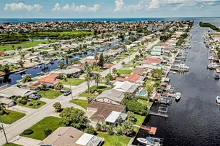4149 Floramar Terrace, New Port Richey, FL 34652 - Photo 4