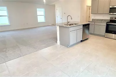 7563 Bent Tree Loop, Saint Cloud, FL 34771 - Photo 4