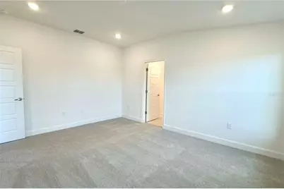 7563 Bent Tree Loop, Saint Cloud, FL 34771 - Photo 6