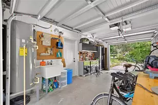 633 Buckminster Cir, Orlando, FL 32803 - Photo 46