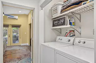 633 Buckminster Cir, Orlando, FL 32803 - Photo 32
