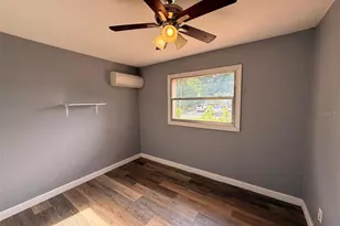 880 Emerald Dr, Mount Dora, FL 32757 - Photo 26